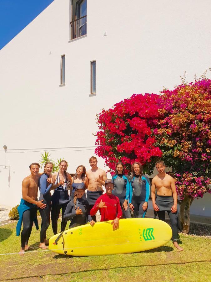 Sandycamps Surf House 발리알 외부 사진